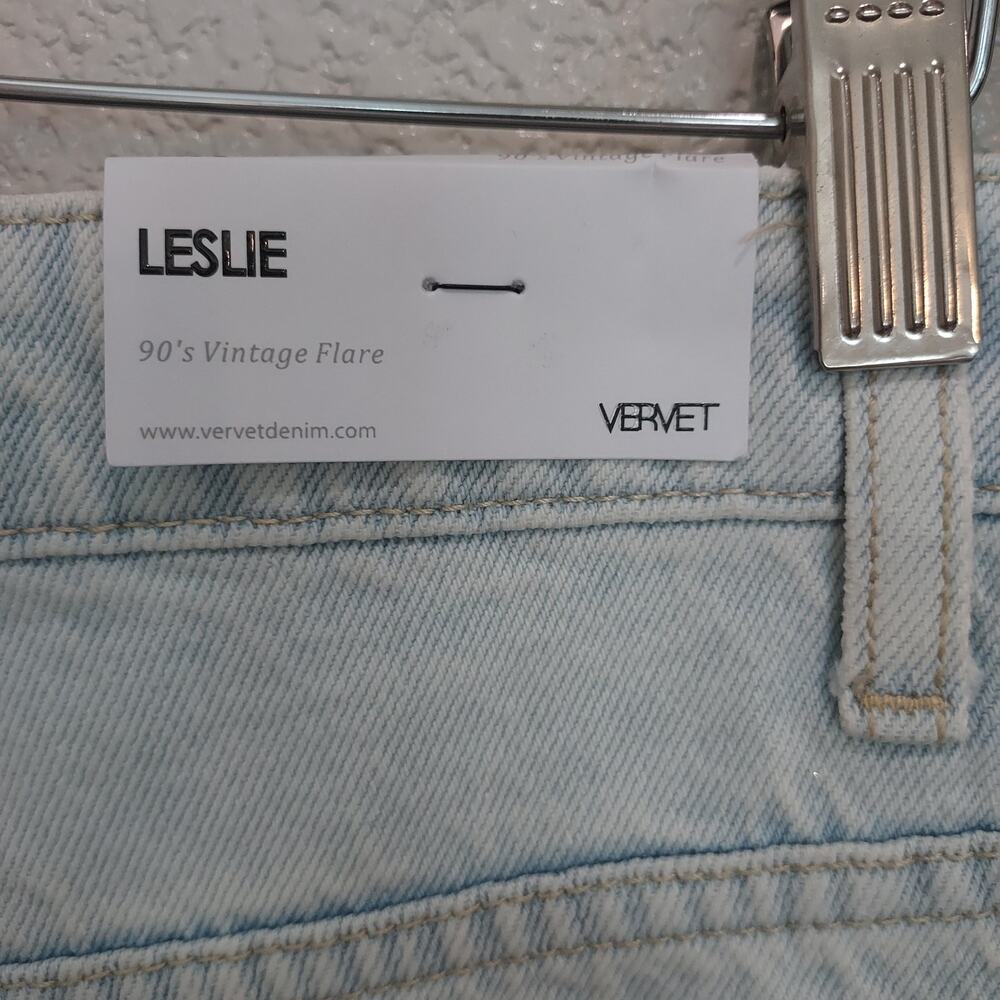 NEW Vervet Light Wash 90's Vintage Flare Jeans Size 28 - Picture 11 of 13